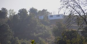 भक्तपुरमा वनको अवैध टहरा हटाउने काम नाटक जस्तै