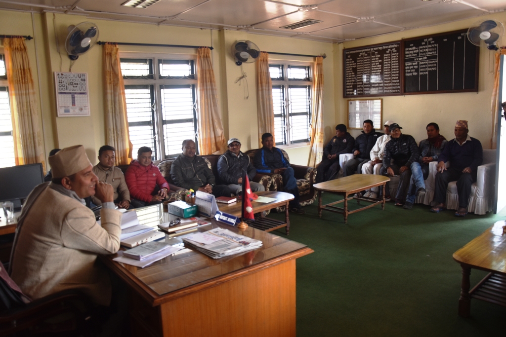 पीडित किसानले क्षतिपुर्ती पाएपछि बोडे मुलपानी सडक खण्ड निमार्ण सुरु  ।