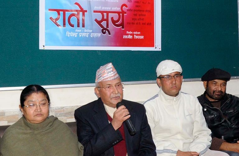 के पी ओली नायक बन्दै ।