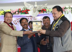 गोरखसमशेर राणालाई १७ औं परेवा उडान प्रतियोगिताको उपाधि