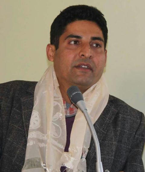 अकोराबको अध्यक्षमा खतिवडा विजयी