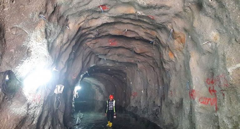 सुरुङ खन्न ढिलाईले मेलम्चीको पानी दशैँमा नआउने