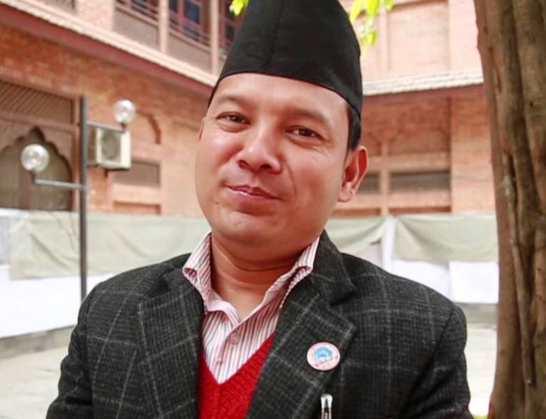 जुवाखालबाट लोकगायक बद्री पंगेनी पक्राउ