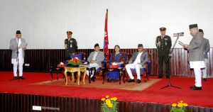 नवनियुक्त महान्यायाधिवक्ता भण्डारीद्वारा शपथ