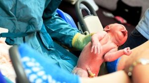 बच्चा जन्माउने सुत्केरीलाई छ हजार ८ सय