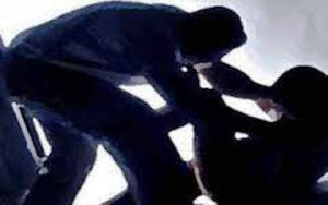 जबरजस्ती करणी गरेको आरोपमा युवा पक्राउ
