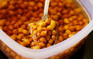 दाग र डन्डिफोर हटाउन चना लाभदायक, खाँदा झनै फाइदा