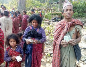 राउटेलाई नागरिकता दिइने, राउटे बस्ती हेर्न शुल्क लगाइयो