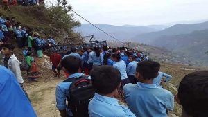 ट्रयाक्टर दुर्घटना हुँदा तीन जना विद्यार्थीको मृत्यु