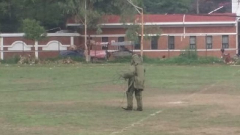 जावलाखेलमा प्रेसर कुकर बम सेनाद्वारा डिस्पोज