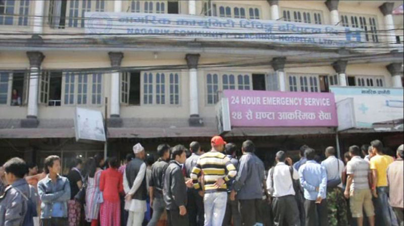 बिरामीको मृत्युपछि भक्तपुरको नागरिक कम्युनिटी अस्पतालमा तनावग्रस्त