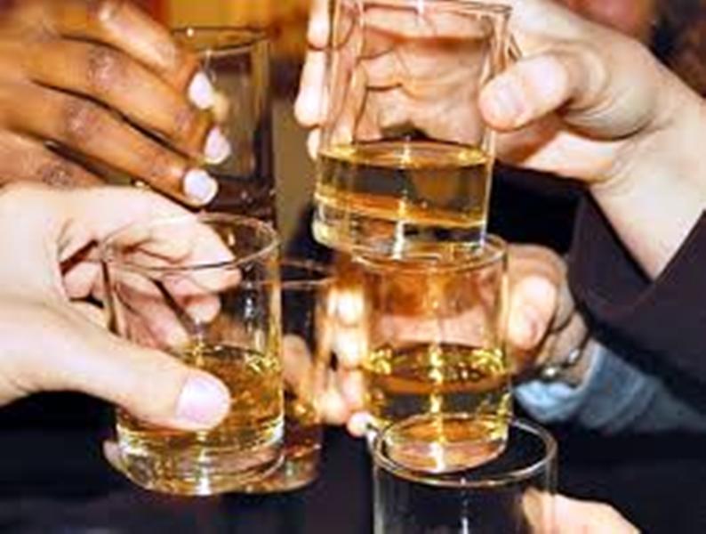 मदिरा पिउदा यी कुरा नखाएकै राम्रो