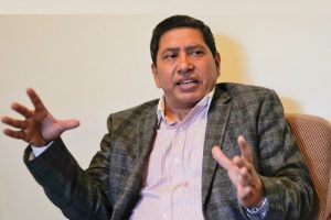 गृहमन्त्रीलाई प्रश्न : “सुन प्रकरणमा तपाइँको नाम पनि जोडिएको छ यसबारे के भन्नुहुन्छ?”