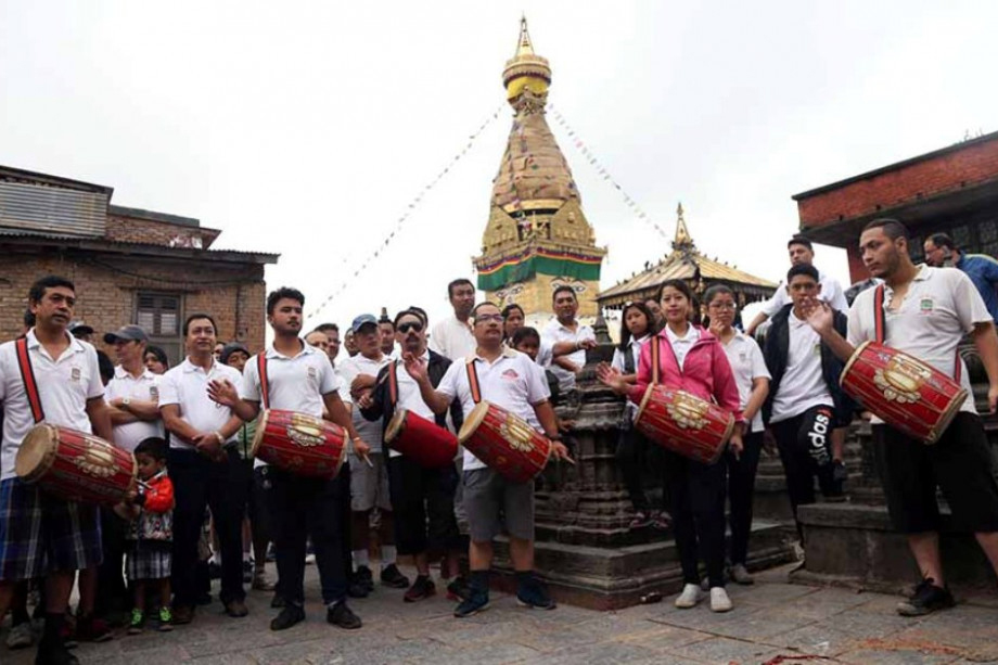 बौद्ध धर्मावलम्बीले मनाउने एक महिने ‘गुँला पर्व’ आजबाट सुरु