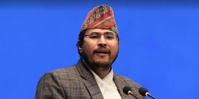 पूर्वराजाको स्वागतमा जान प्रधानमन्त्री ओलीलाई ज्ञानेन्द्र शाहीको आग्रह