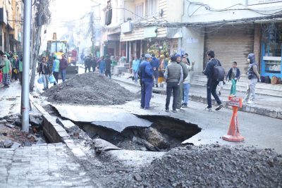थापाथलीमा मेलम्चीको पाइप फुट्दा अवरोध