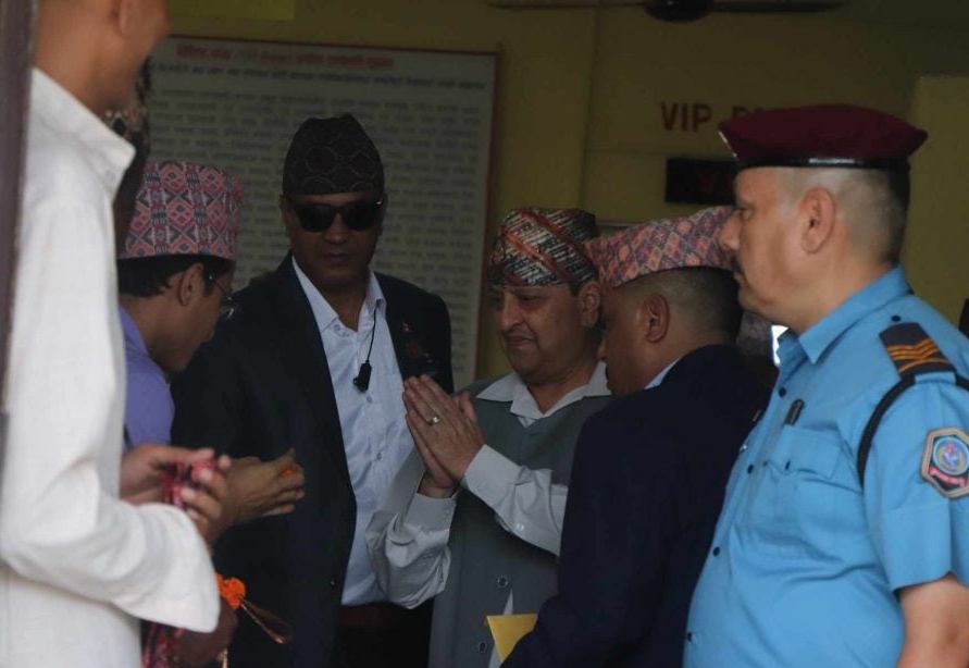 पूर्वराजा ज्ञानेन्द्र शाह दुई साताका लागि झापामा