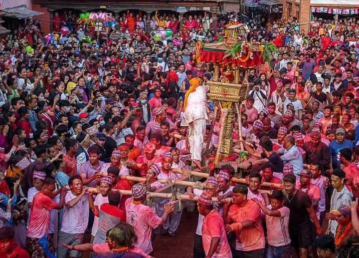 पनौतीको १४२१ वर्ष पुरानो हिले जात्रा सुरु