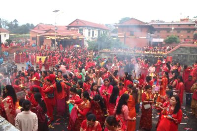पशुपतिनाथमा तीजको अवसरमा भक्तजनको भीड, दर्शनका लागि विशेष व्यवस्थापन