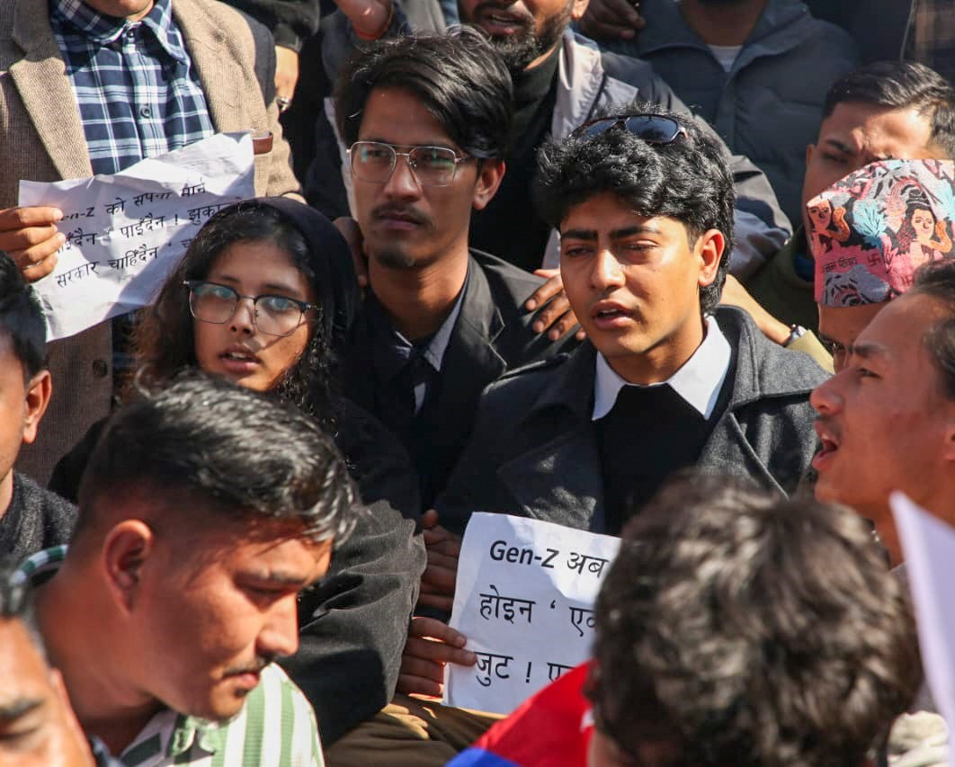 अन्तरिम सरकार असफल भएको आरोपसहित जेन–जी अगुवाको माइतीघरमा प्रदर्शन