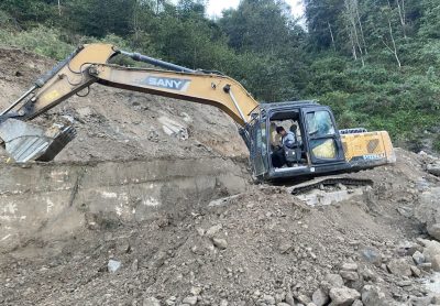 सवारीसाधान आवागमनमा रोक लगाएर धुलिखेल–खावा सडक स्तरोन्नति थालियो